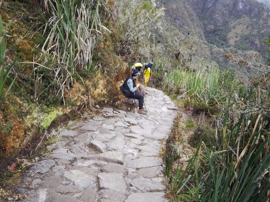 hiking peru to machupicchu