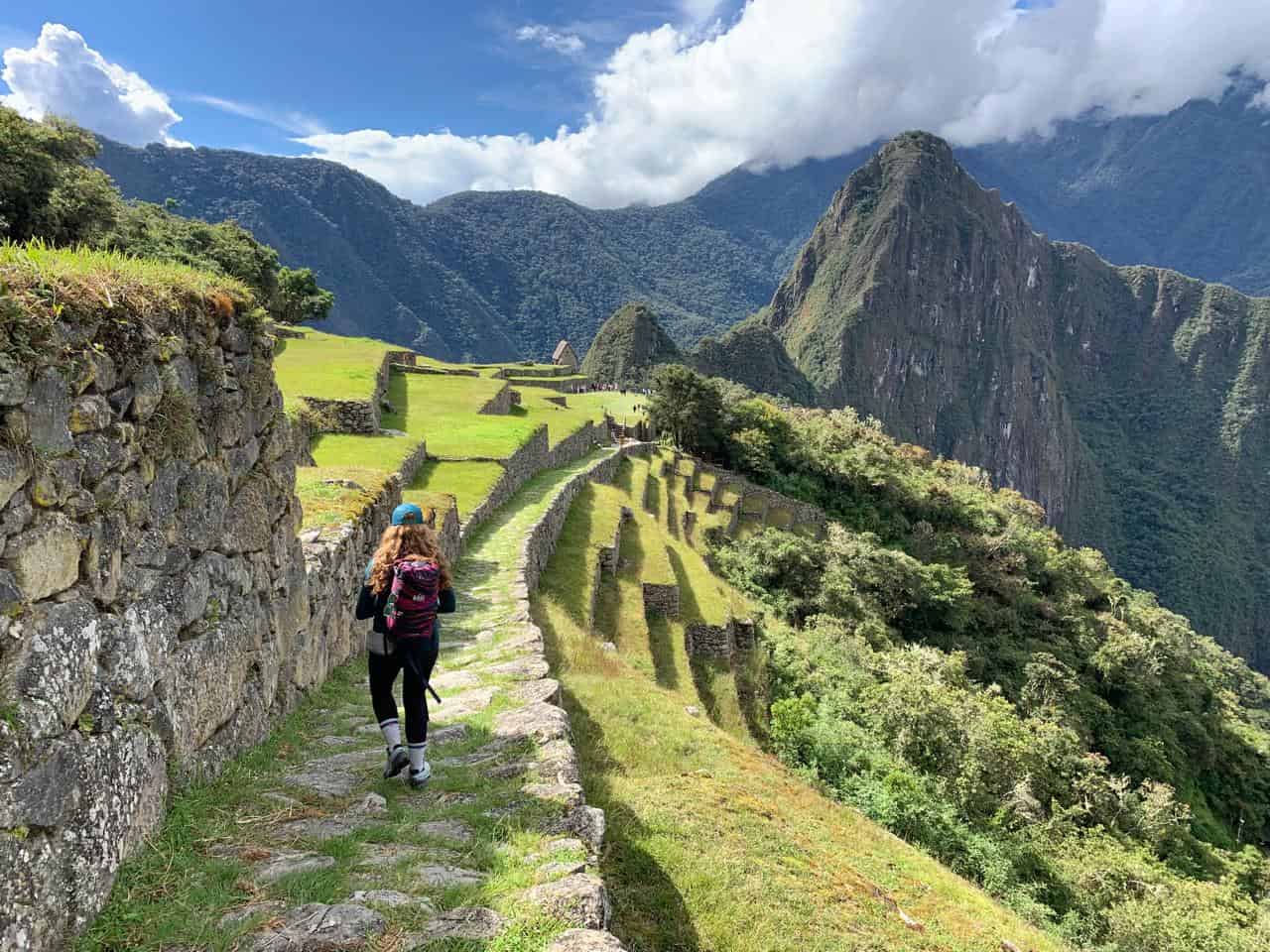 can a solo traveler hike the 2-day Inca Trail to Machu Picchu?