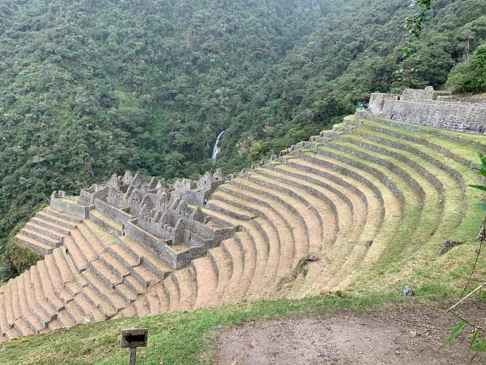 Does the 2-Day Inca Trail Include Circuit 1 and Circuit 3 at Machu Picchu?